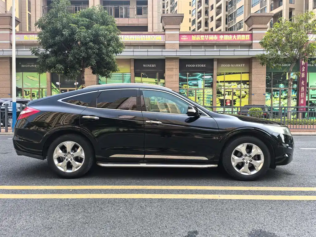 Honda Crosstour 2012 2.4L Premium
