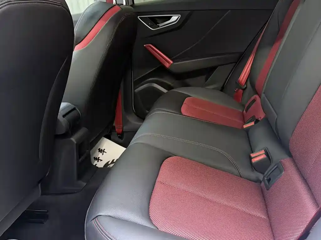 Audi Q2L — миниатюра 9