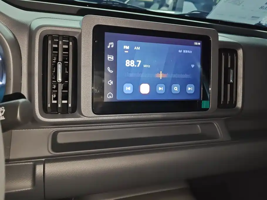 Wuling Rongguang EV — миниатюра 13