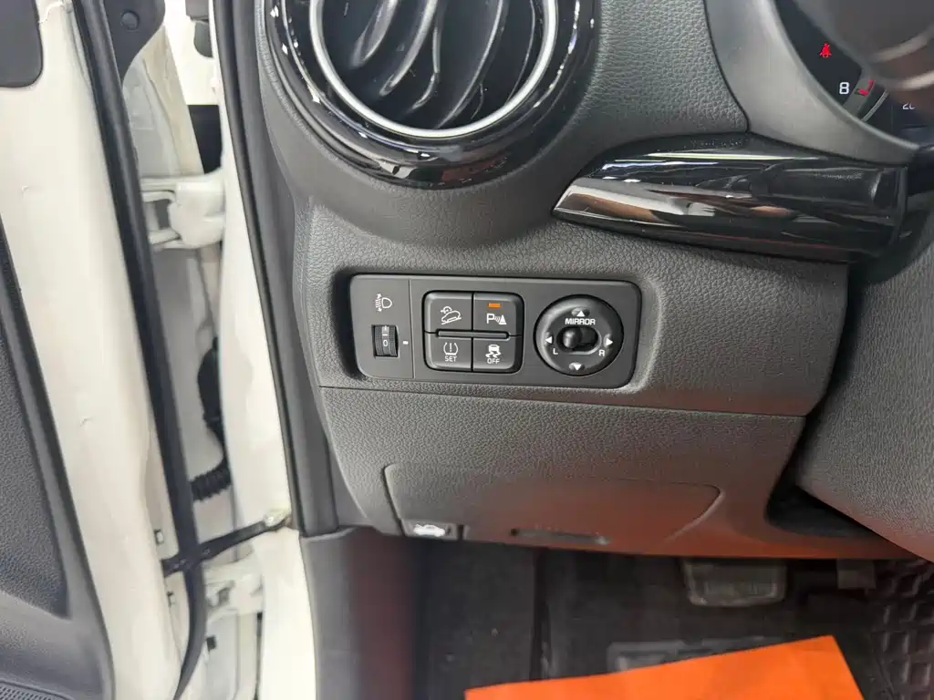 Kia KX1 2021 1.4L CVT
