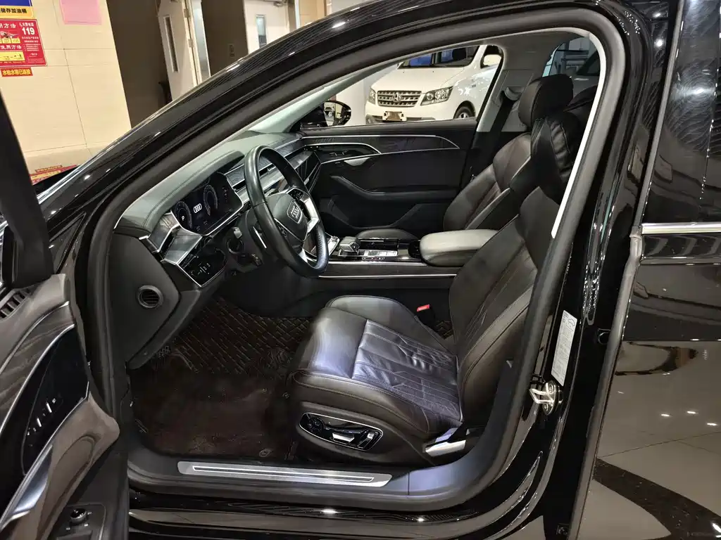 Audi A8 — миниатюра 4