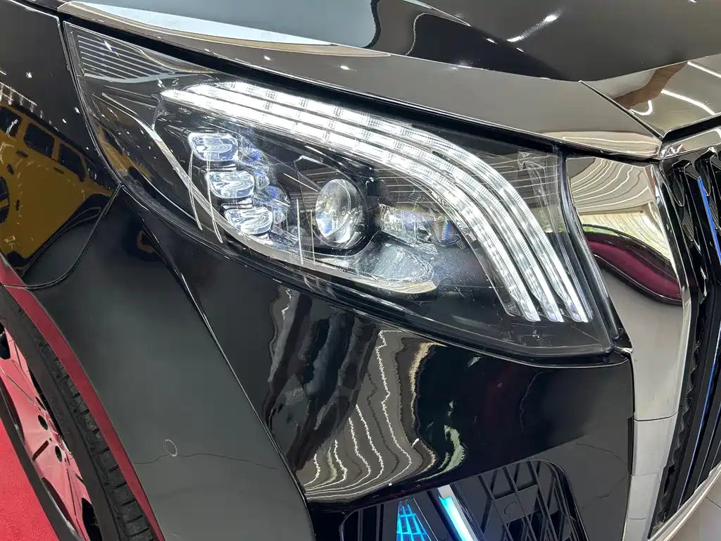 Mercedes-Benz Vito — миниатюра 37