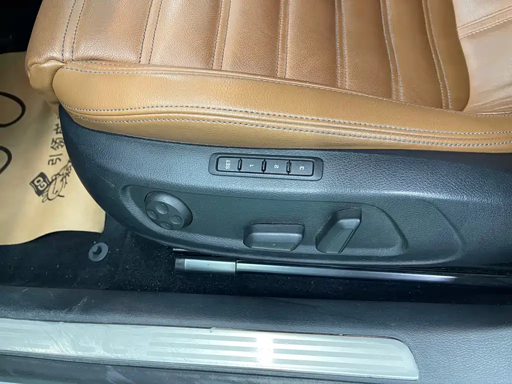 Volkswagen CC — миниатюра 30