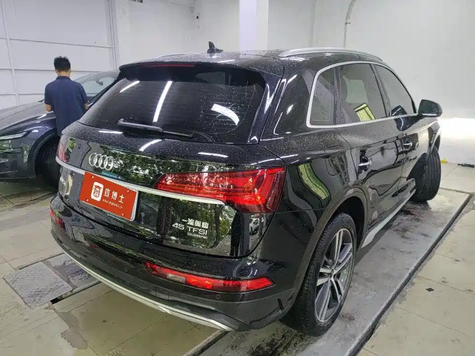 Audi Q5L — миниатюра 3