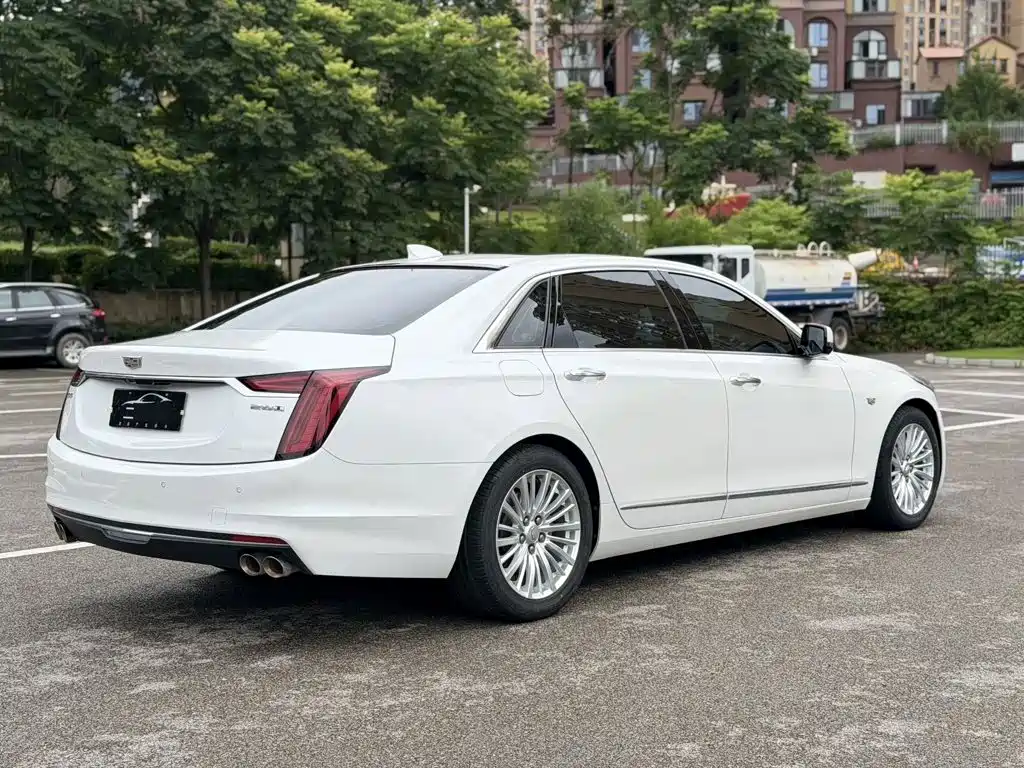 Cadillac CT6 — миниатюра 7