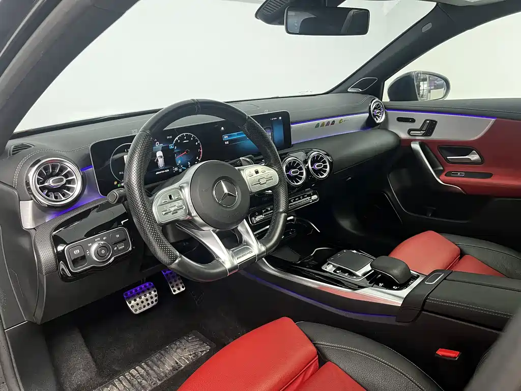 Mercedes-Benz A-Class AMG — миниатюра 8