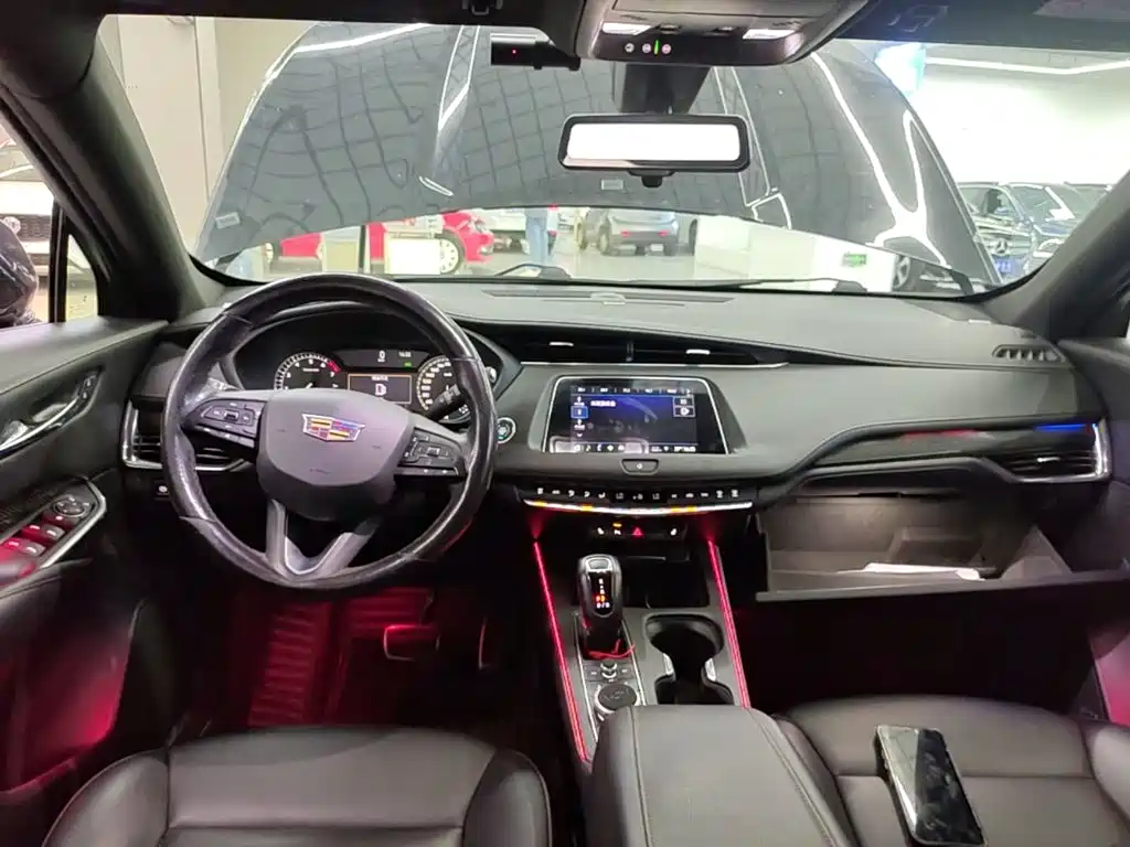 Cadillac XT4 — миниатюра 10