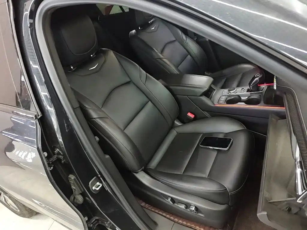 Cadillac XT4 — миниатюра 25