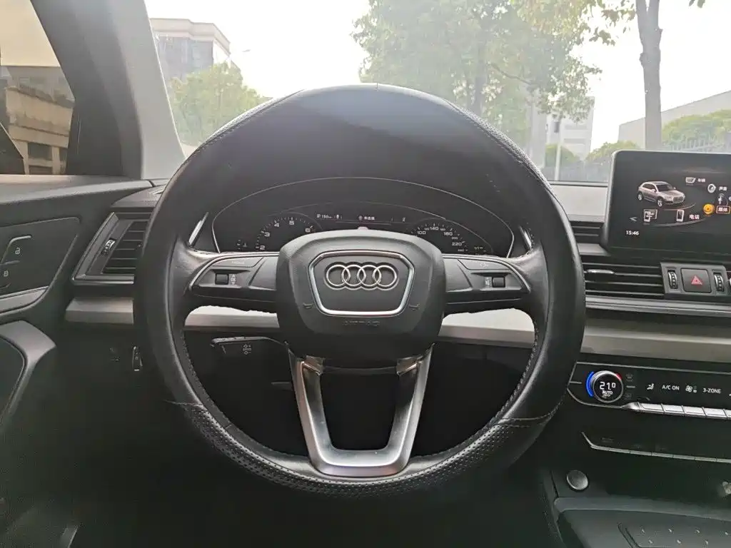 Audi Q5L — миниатюра 12