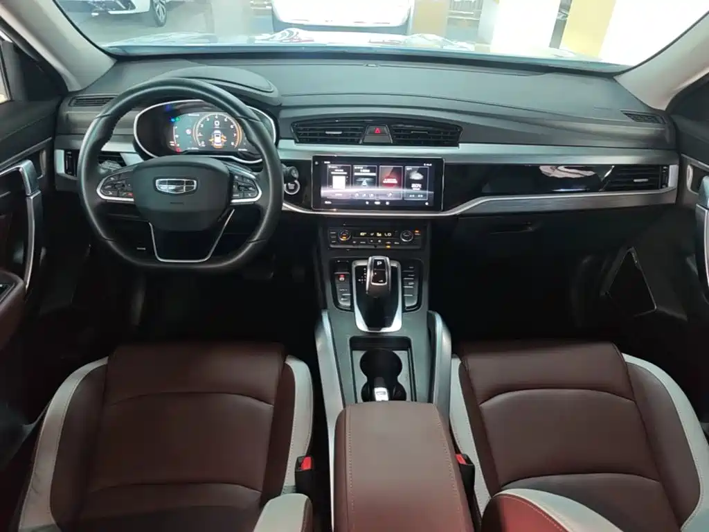 Geely Boyue — миниатюра 10