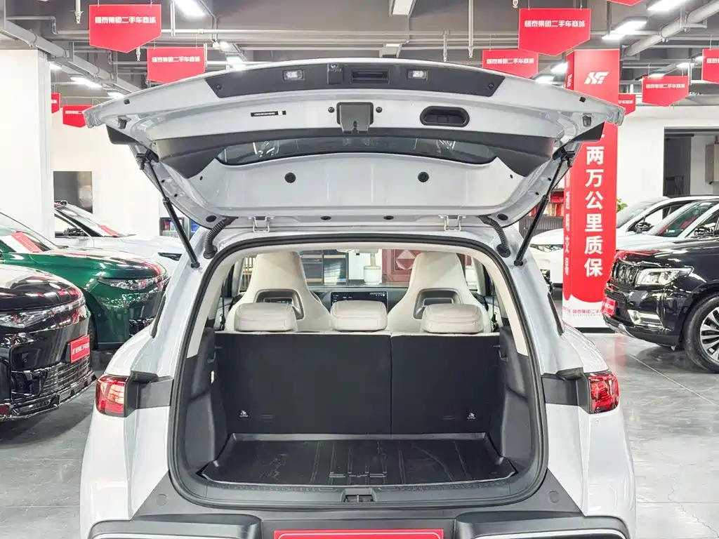 BYD Yuan UP — миниатюра 8