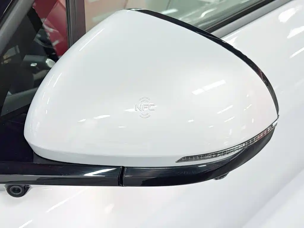 BYD Yuan UP — миниатюра 11