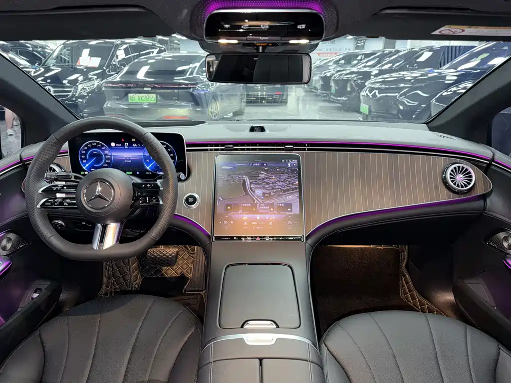 Mercedes-Benz EQE — миниатюра 12