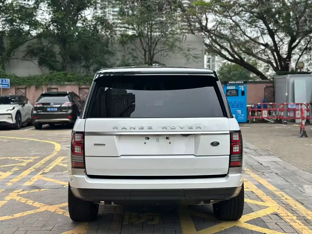 Land Rover Range Rover 2016 5.0 SC V8 AB Long Wheelbase
