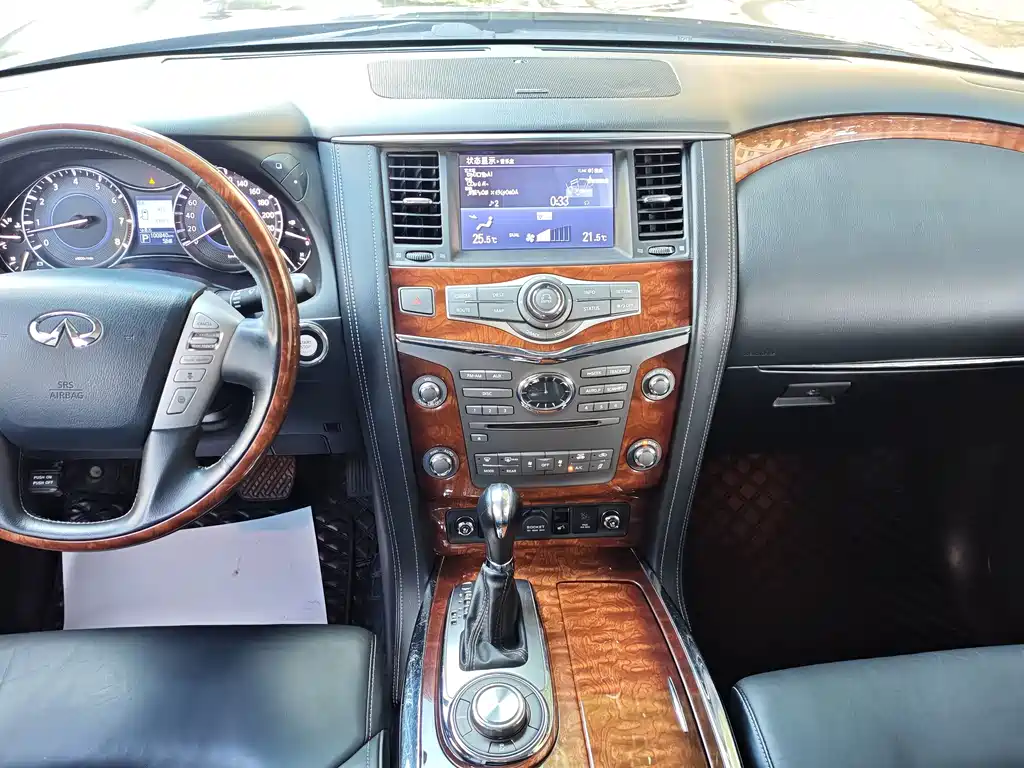 Infiniti QX80 — миниатюра 9