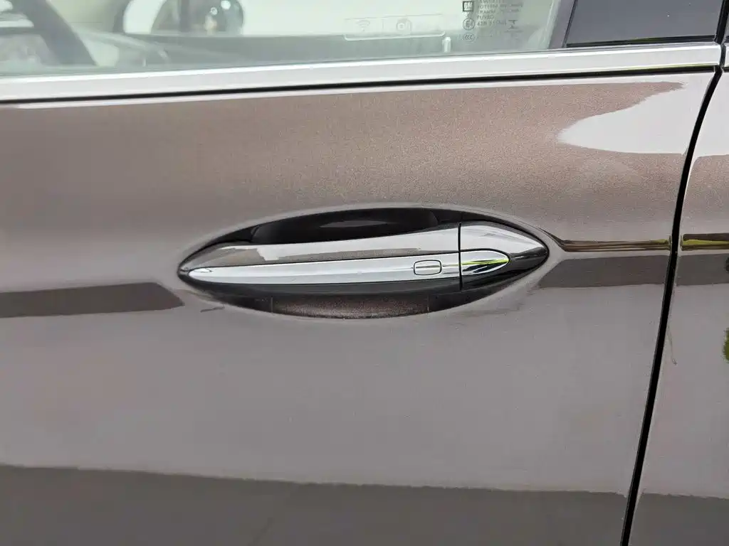 Buick Envision Plus — миниатюра 18