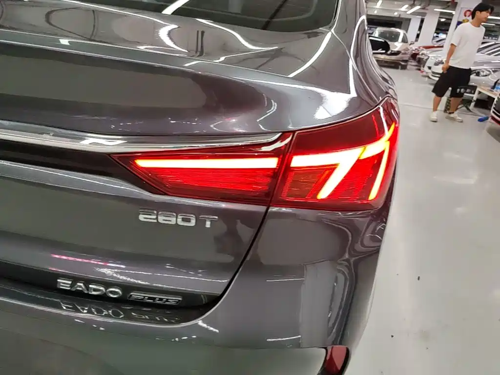 Changan Eado — миниатюра 8