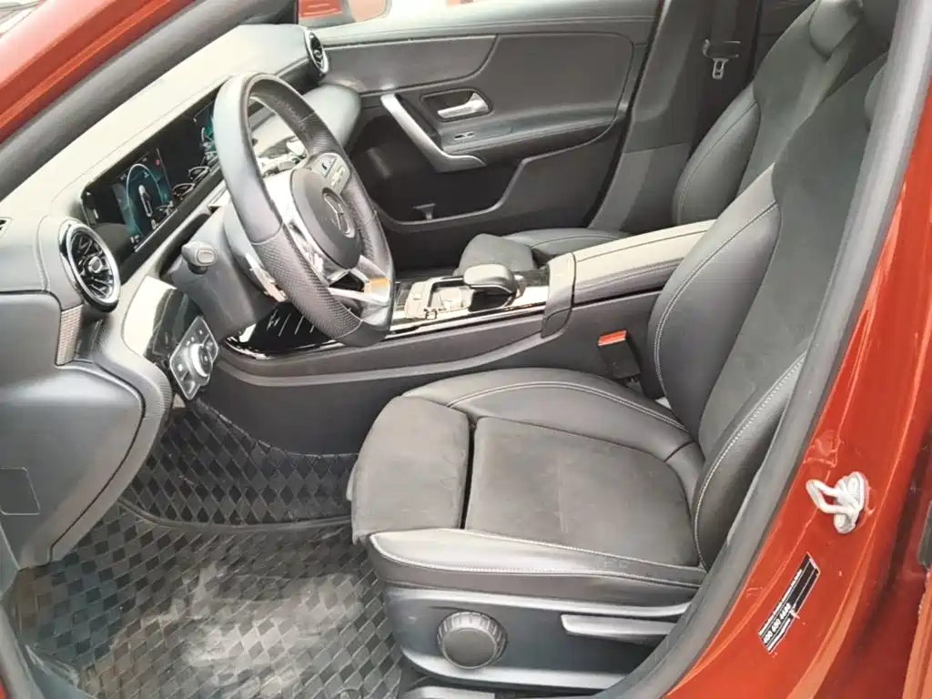 Mercedes-Benz A-Class — миниатюра 15