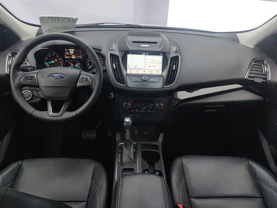 Ford Kuga — миниатюра 12