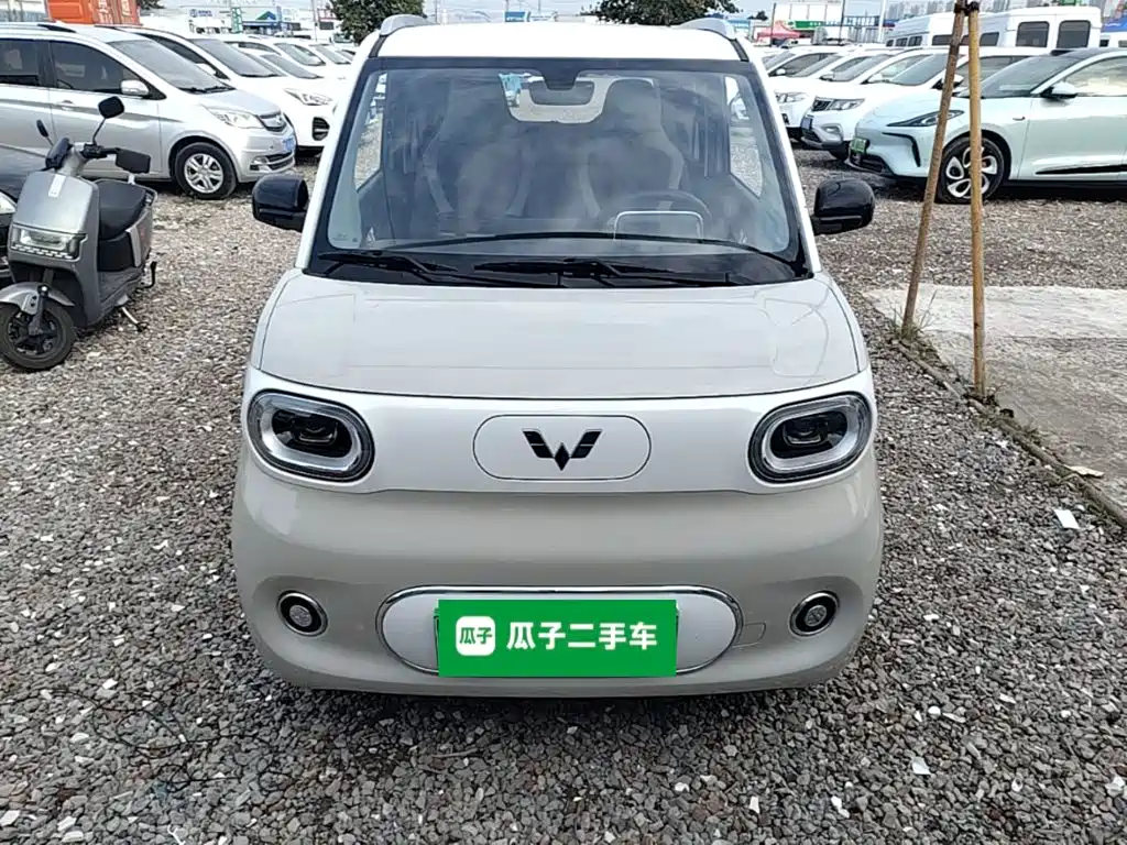 Wuling MINIEV — миниатюра 3
