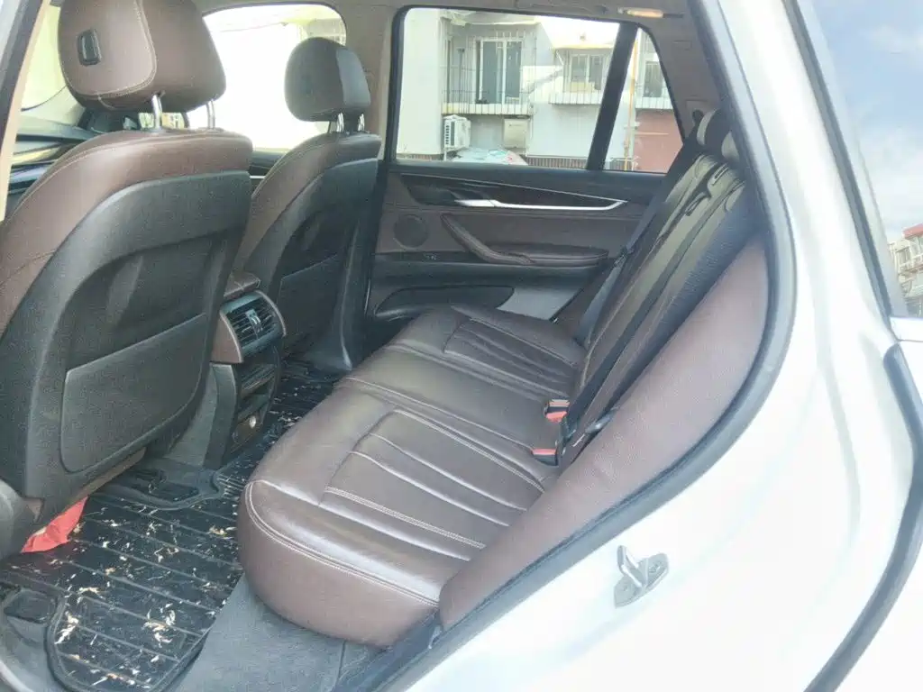 BMW X5 (Import) — миниатюра 18