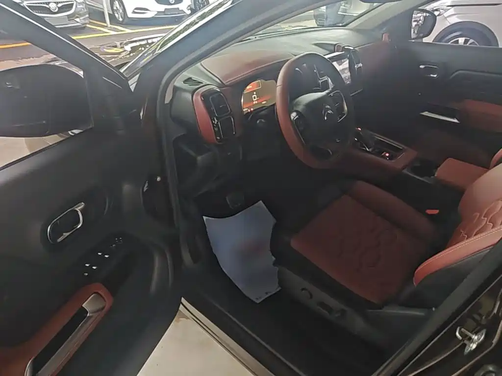 Citroen C5 AIRCROSS — миниатюра 16