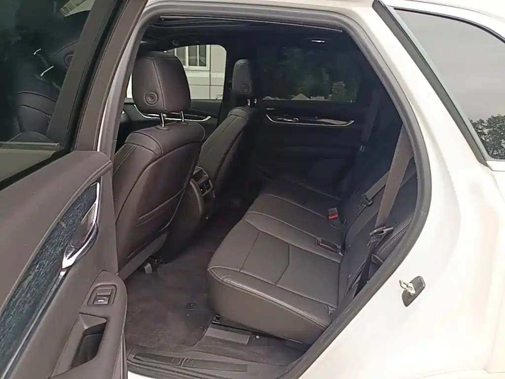 Cadillac XT5 — миниатюра 17