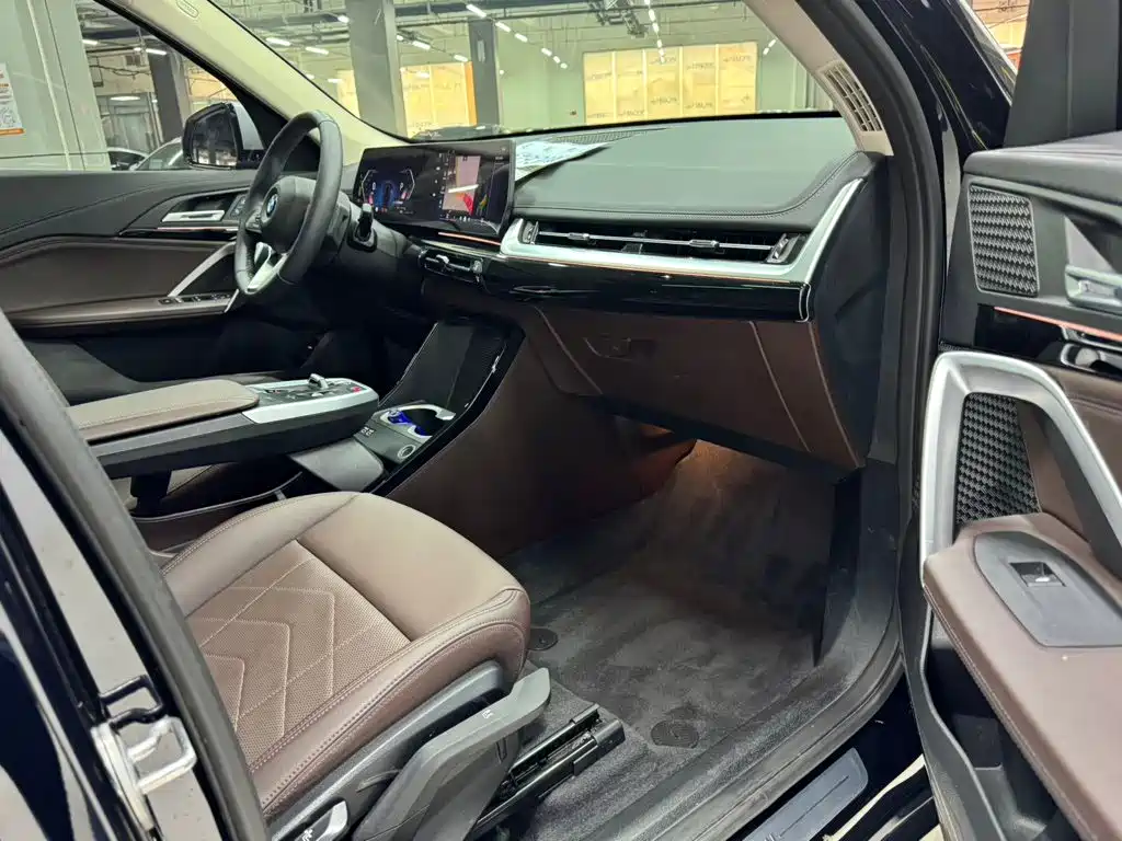 BMW X1 — миниатюра 11