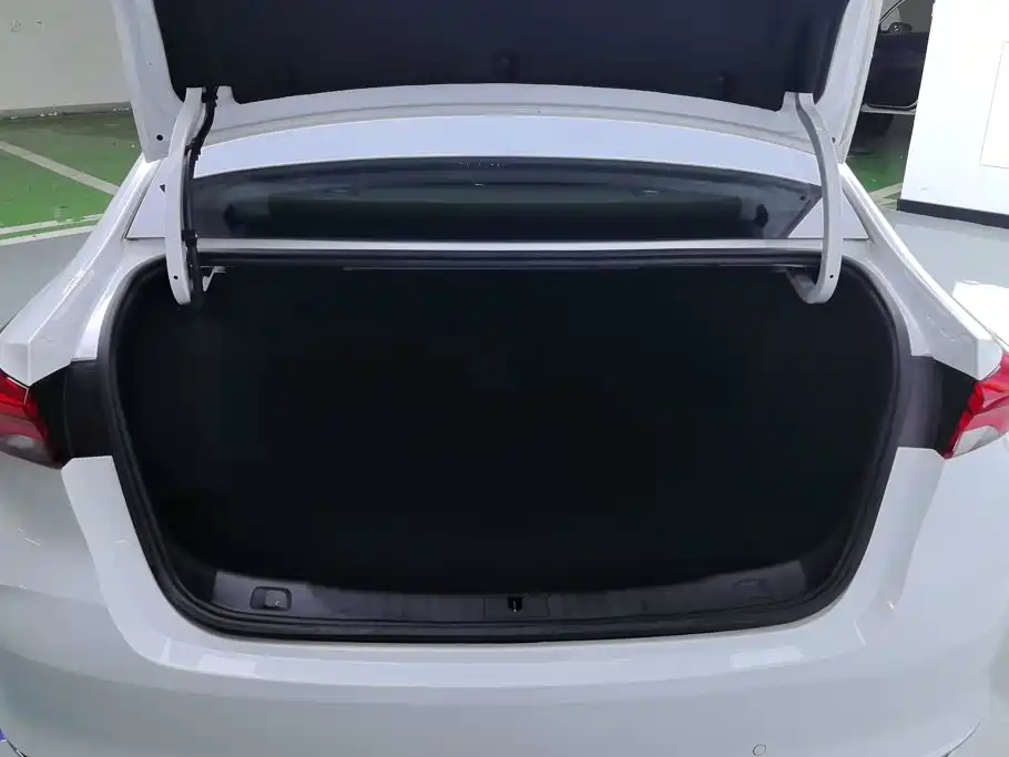 Buick Verano — миниатюра 4