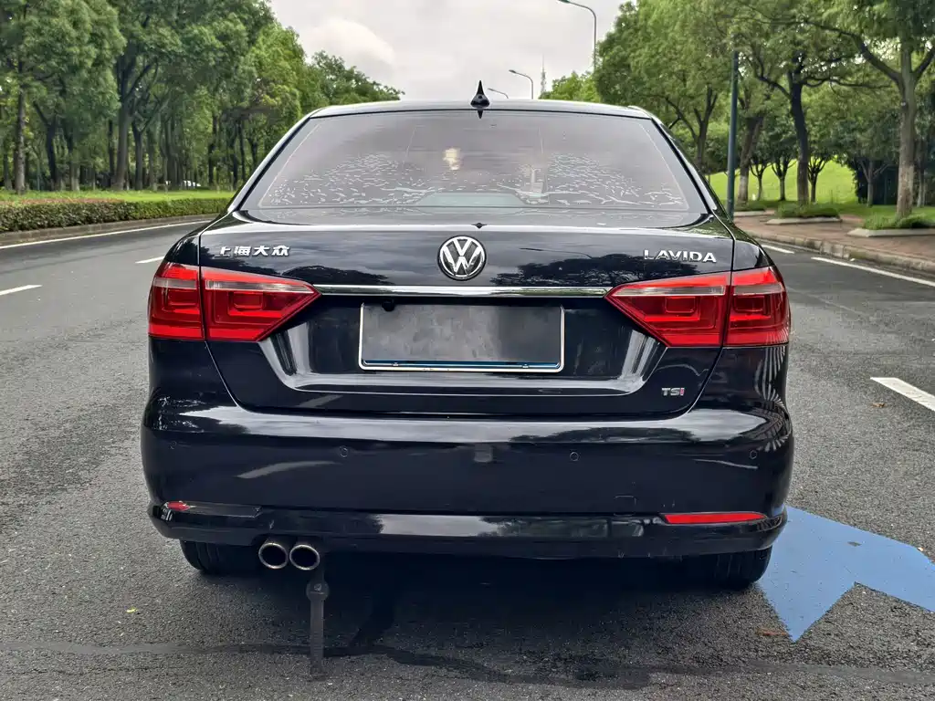 Volkswagen Lavida — миниатюра 8