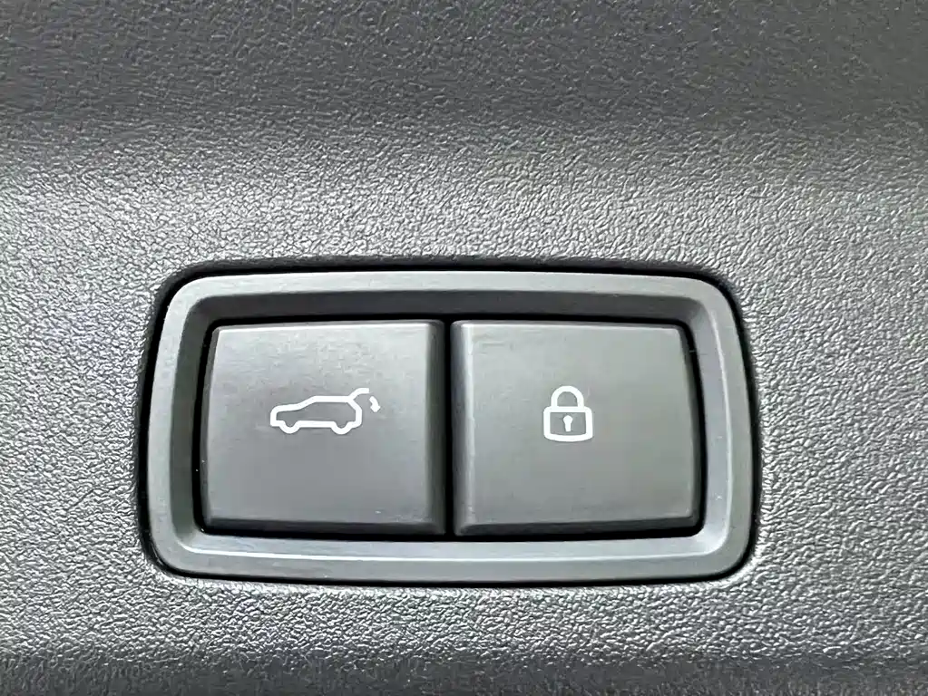 Li Auto Li L8 — миниатюра 14