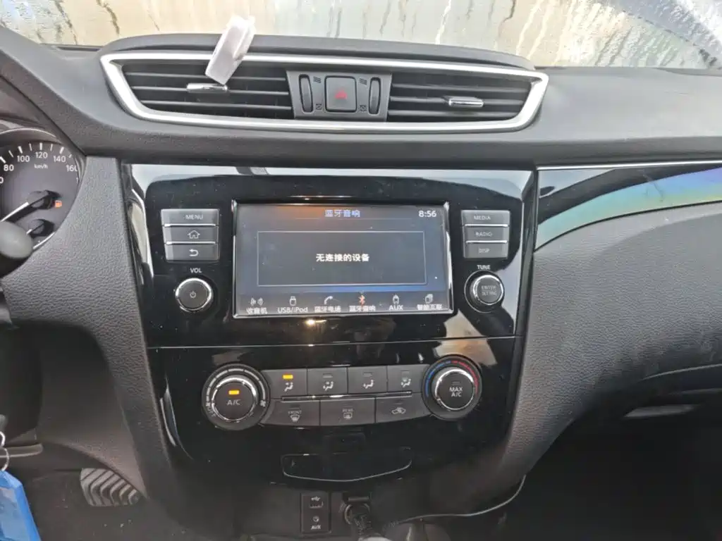 Nissan Qashqai — миниатюра 13