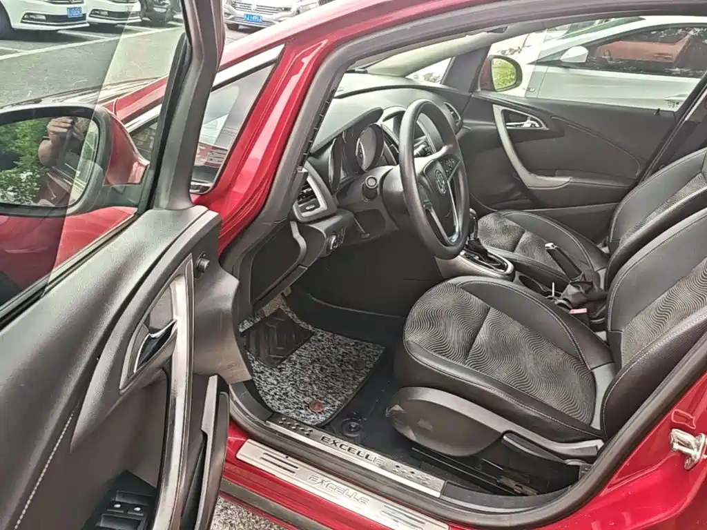 Buick Excelle — фотографии объявления, Фото 16