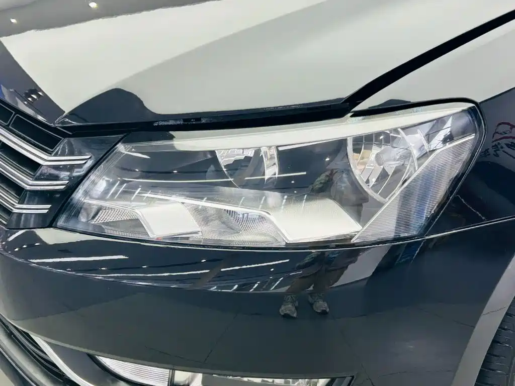 Volkswagen Passat — миниатюра 11