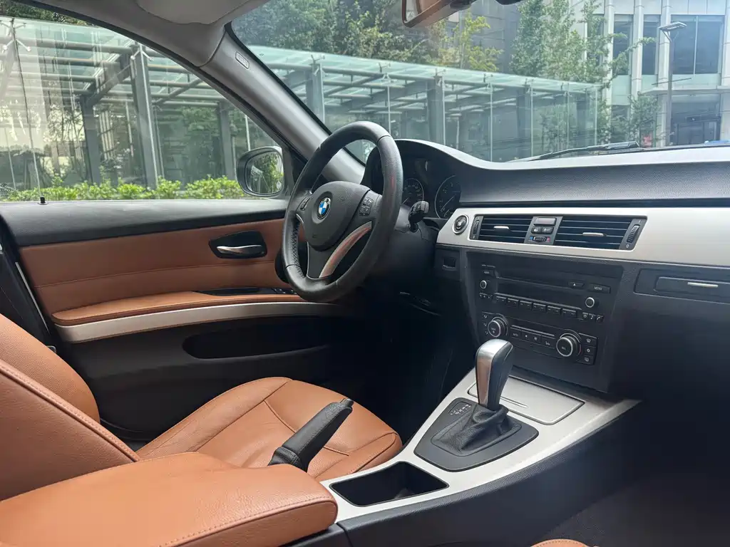 BMW 3 Series — миниатюра 16