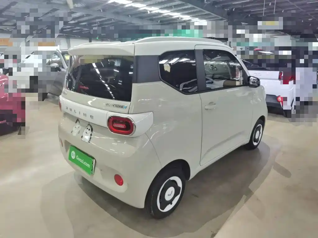 Wuling MINIEV — миниатюра 7