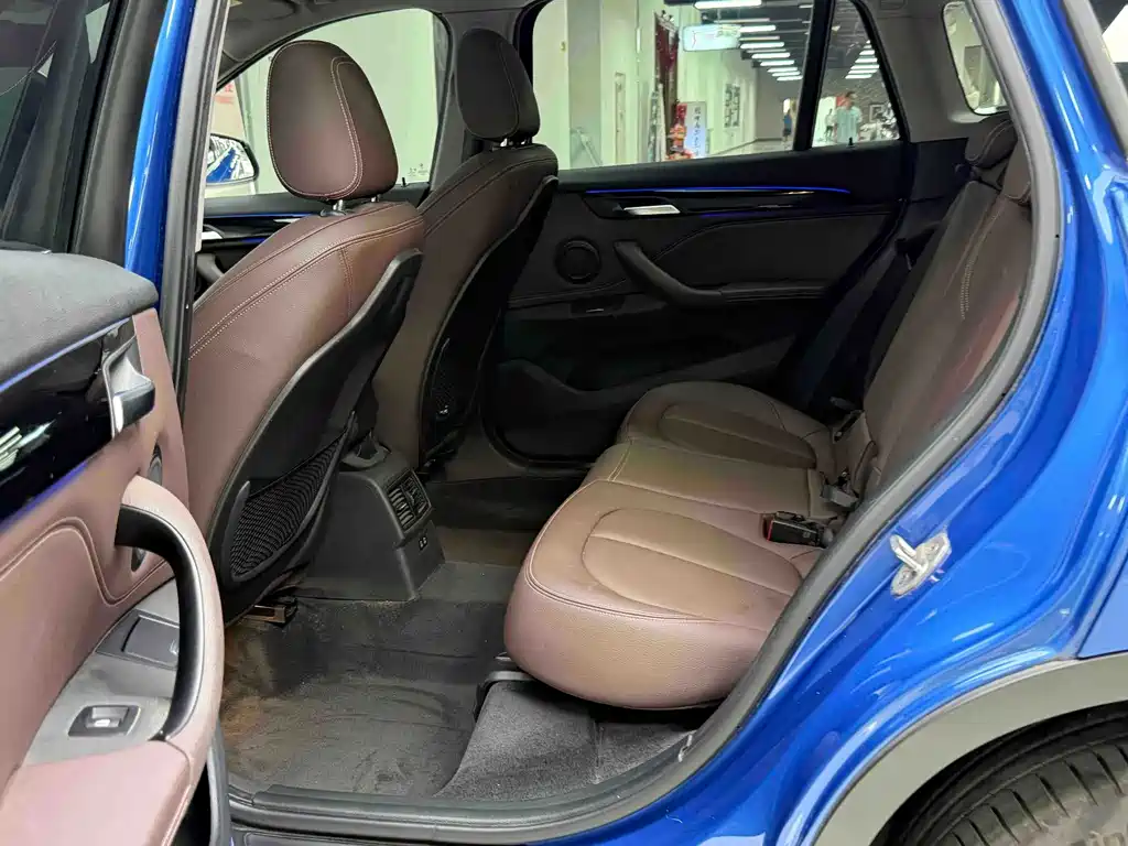 BMW X1 - фото 13