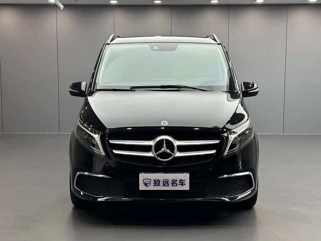 Mercedes-Benz V-Class — миниатюра 2