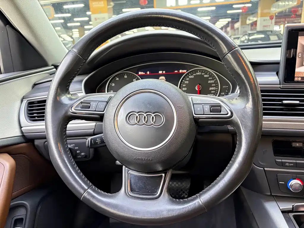 Audi A6L — миниатюра 7