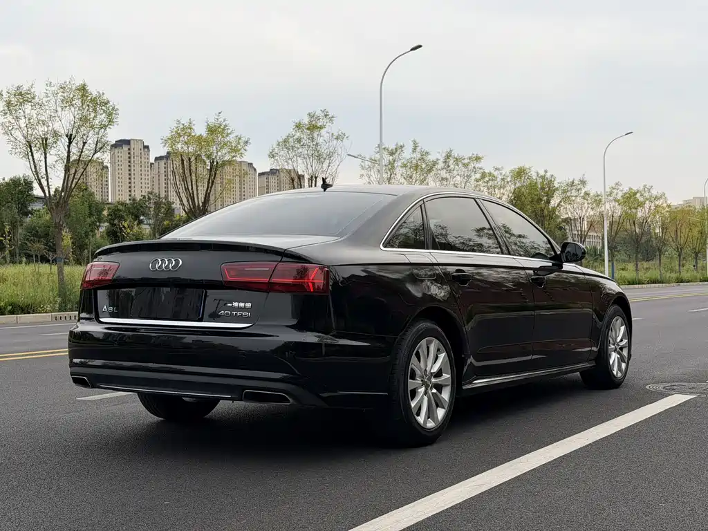 Audi A6L — миниатюра 15