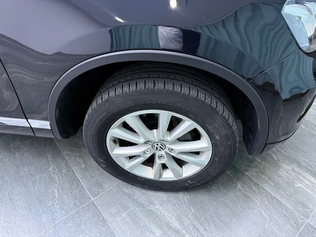Volkswagen Touareg 2011 3.0TSI