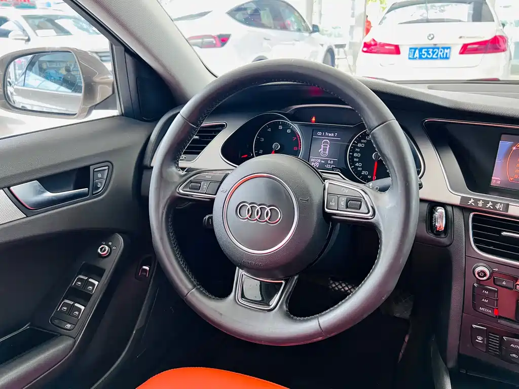 Audi A4L — миниатюра 14