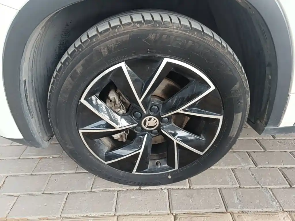 Skoda Kamiq — миниатюра 23
