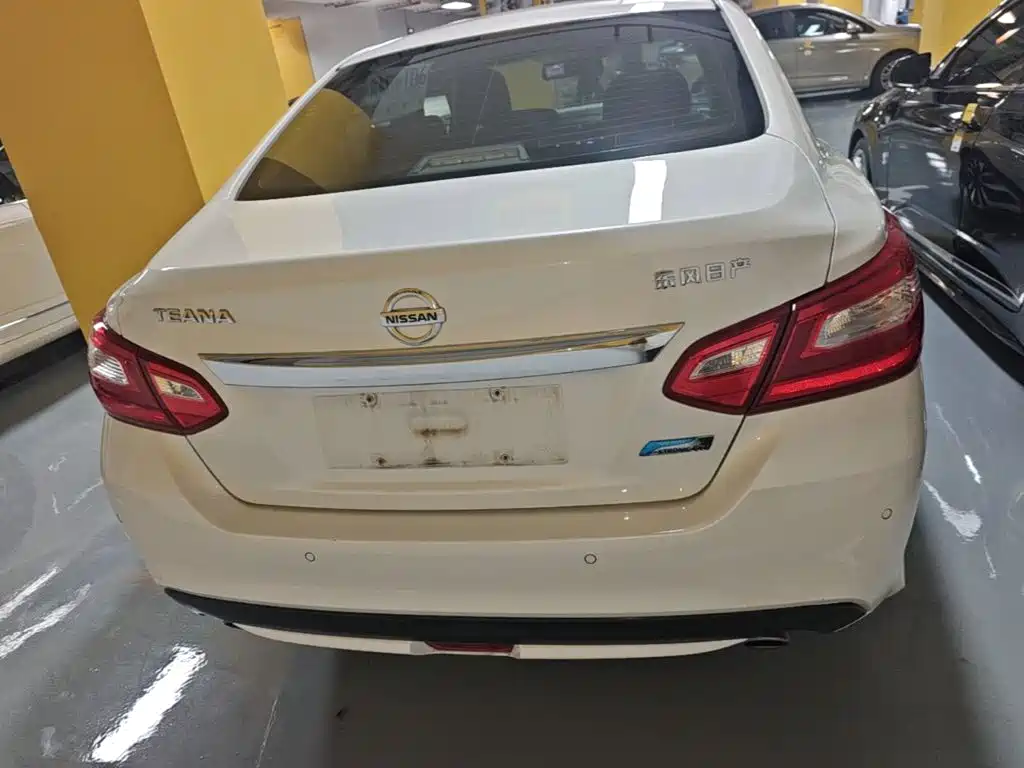 Nissan Teana — миниатюра 6