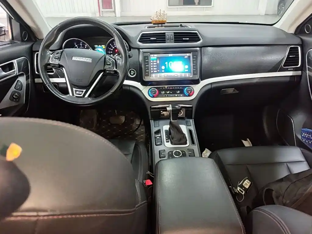 Haval H6 Coupe — миниатюра 10