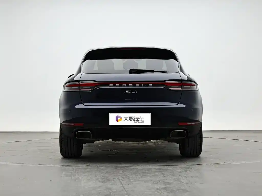 Porsche Macan — миниатюра 4