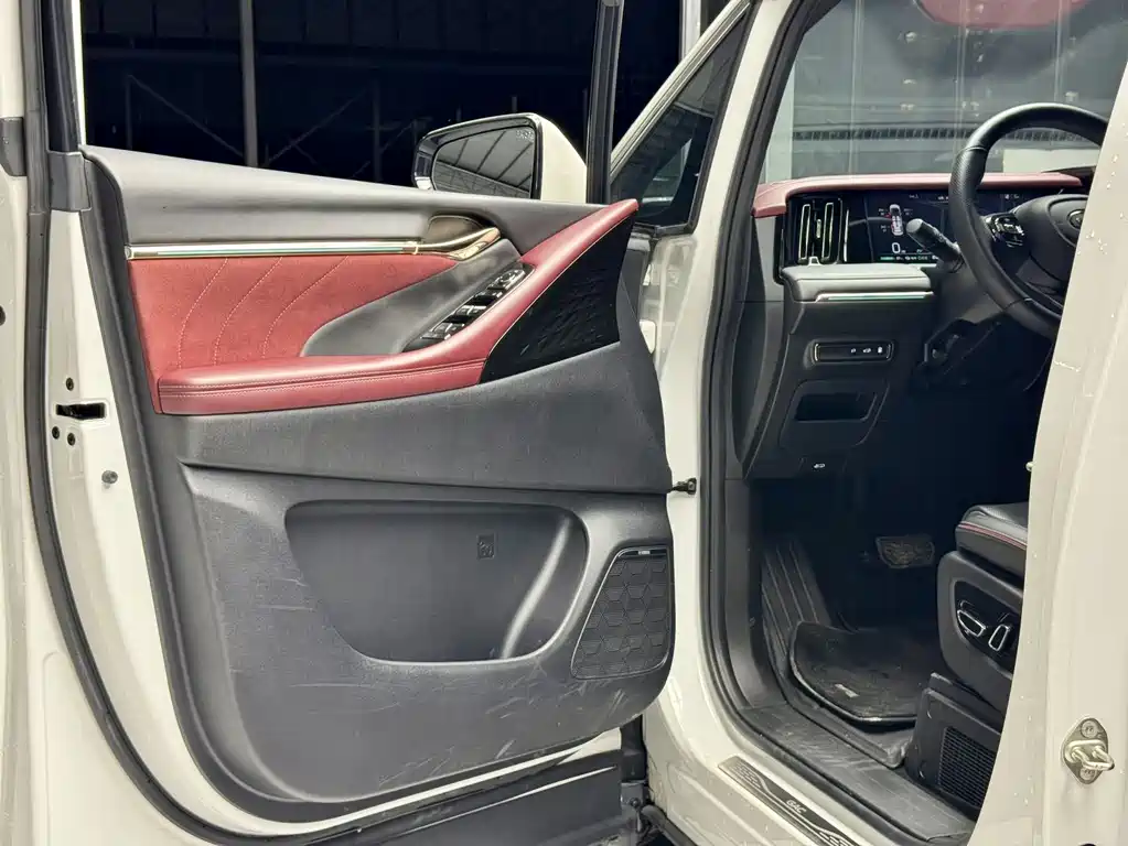 GAC Motor Trumpchi E9 — миниатюра 6