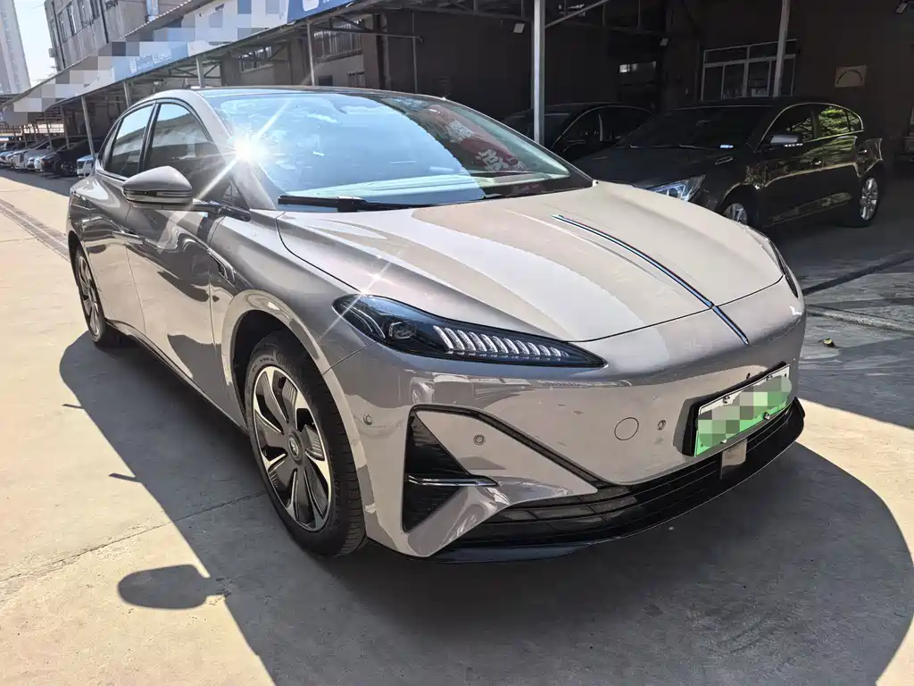 Hongqi Hongqi Tiangong 05