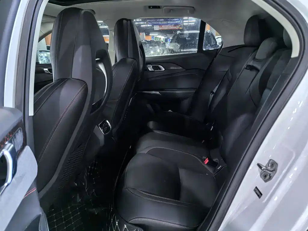 Lynk & Co 02 2019 1.5T DCT VI