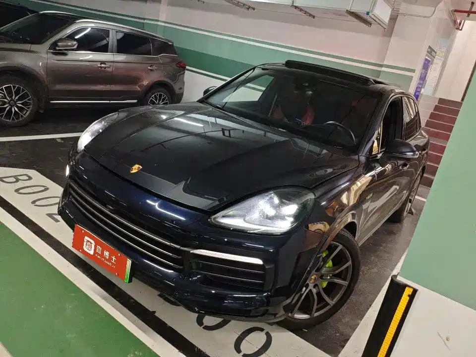 Porsche Cayenne Hybrid